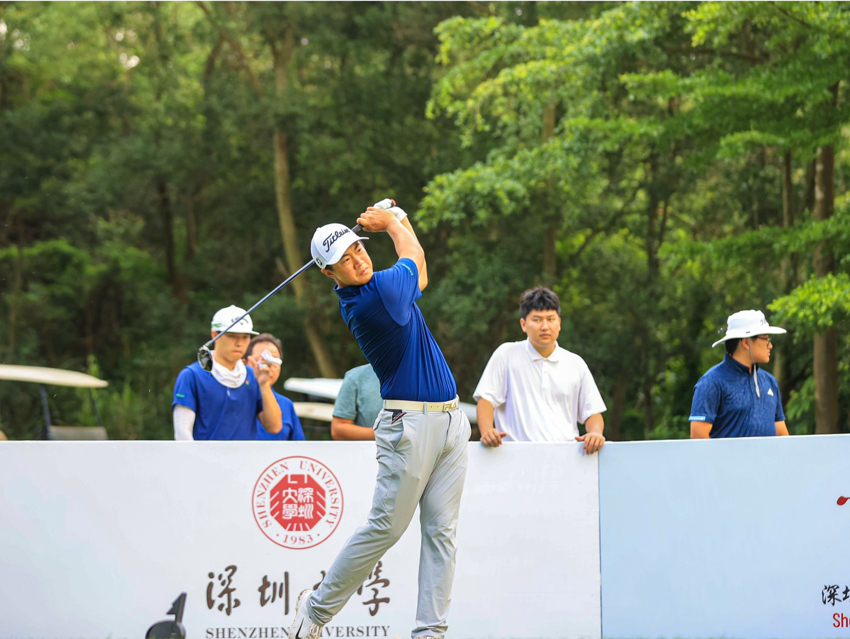 第9届中国大学生高尔夫球锦标赛在广东阳江开幕