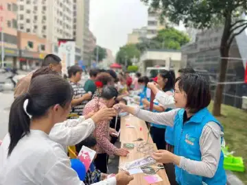 向母亲“花式”表白，新湖街道开展感恩母亲节主题活动