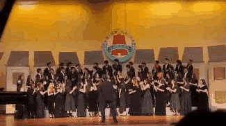 湛江这所学校，一段合唱让无数人忆起青春！