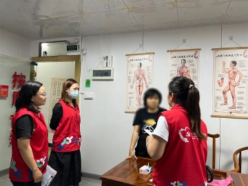 公明社区关爱慰问困境母亲