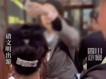 太不该！母女两人插队被制止当场发飙