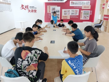 马田街道开展“我的未来我做主”青少年职业生涯规划主题工作坊