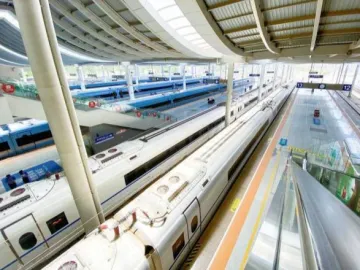 广铁大幅提升端午假期运力，最高开行列车近2800列