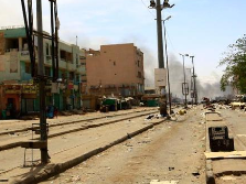 停火期没停火，苏丹首都遭猛烈炮击上百人伤亡