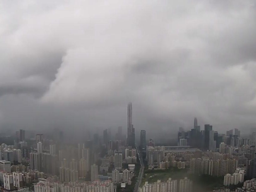 高考最后一天，深圳再发布全市雷电预警！预计赴考时段有短时阵雨，未来一周降雨频密、炎热缓解……