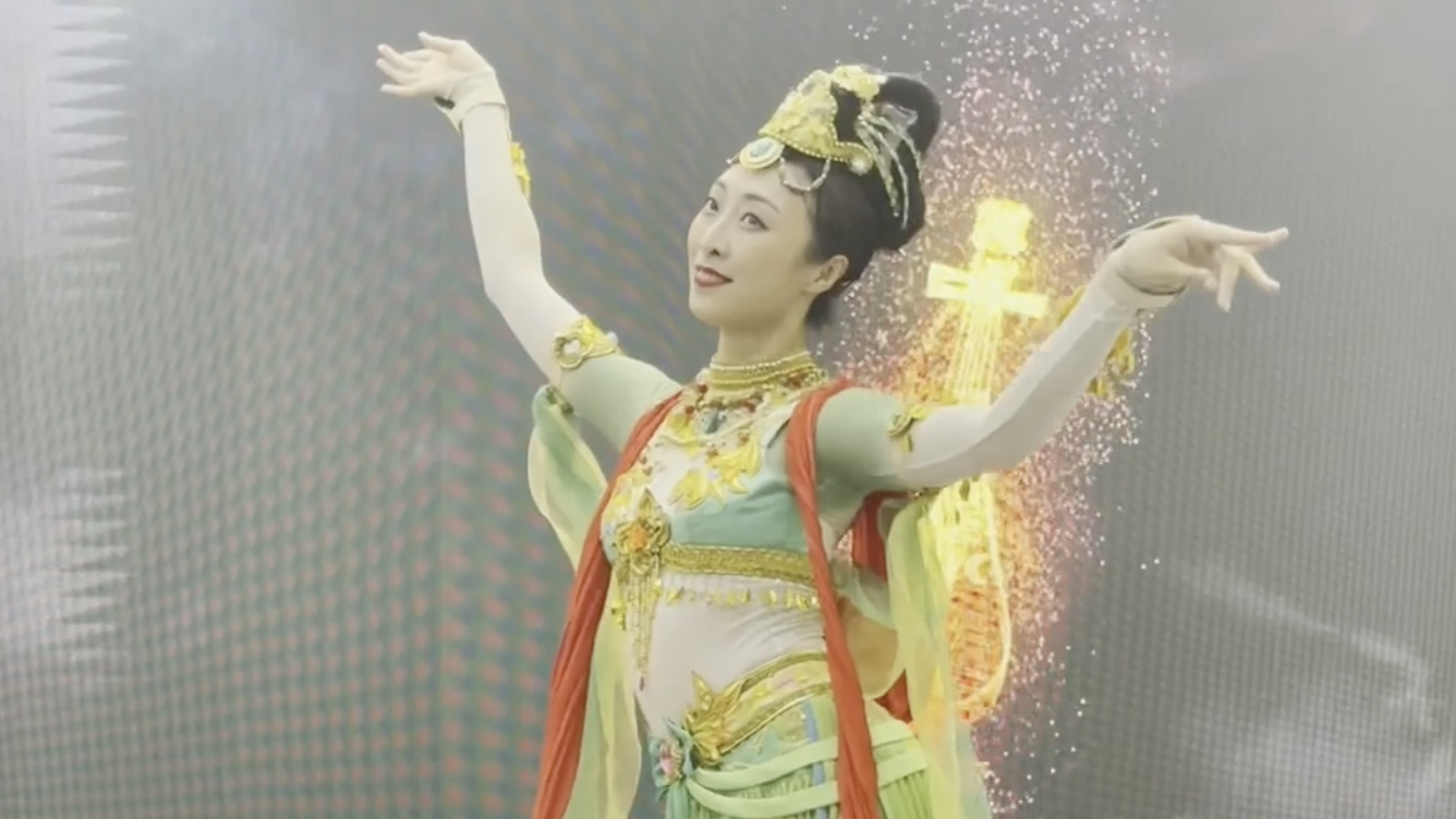 《长绸舞》亮相文博会