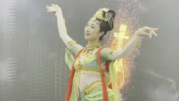 《长绸舞》亮相文博会