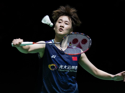 印尼羽毛球公开赛：中国选手夺得女单、混双两项冠军