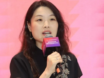 卢雅君：向全球展示中国青年新形象