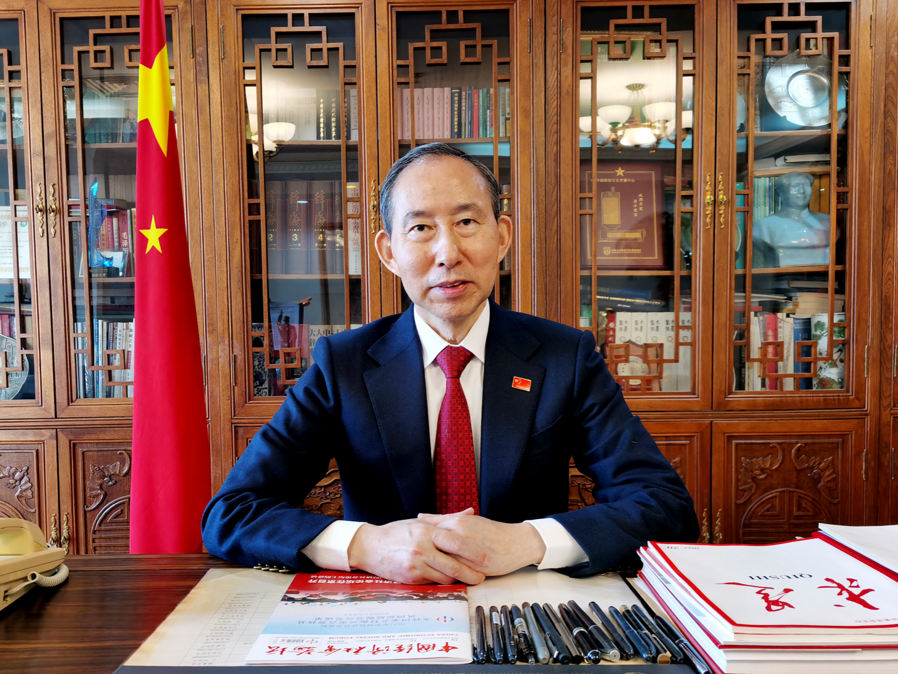 龙宇翔在线出席中芬养老国际联盟第二届年会