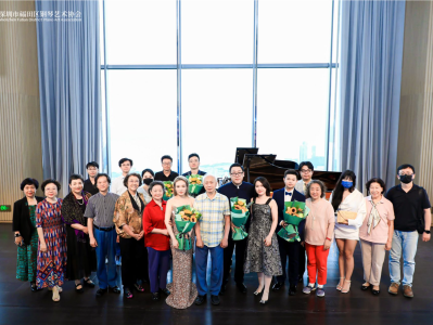 “王淼中国钢琴作品音乐会”在深圳举行