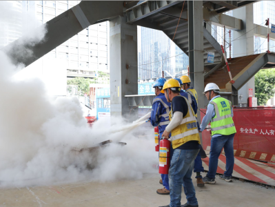 宝安公共文化艺术中心项目开展消防应急演练活动