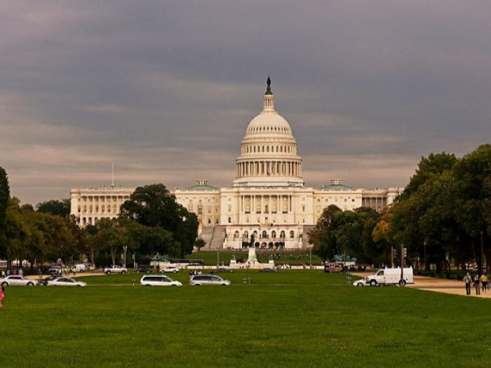 美国众议院投票通过债务上限法案