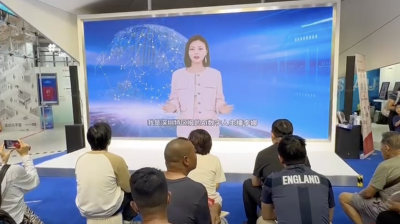AI走进文博会 来深圳报业集团展馆感受AI数字人主播的魅力