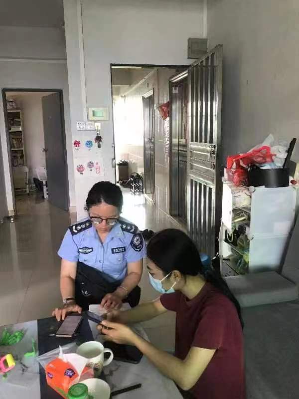 （光明记者）凤凰街道网格员帮“熊孩子”追回网游充值款900元