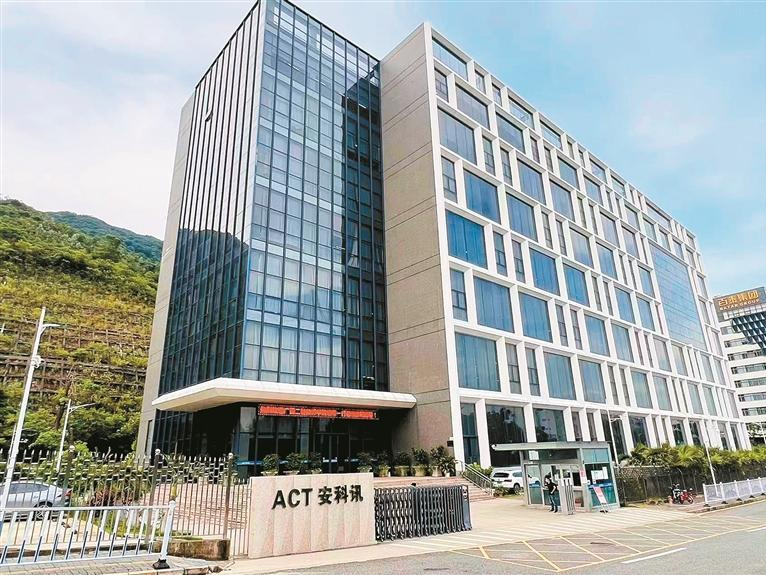 “小巨人”企业面临员工宿舍紧缺难题，盐田区专项服务小组高效解决