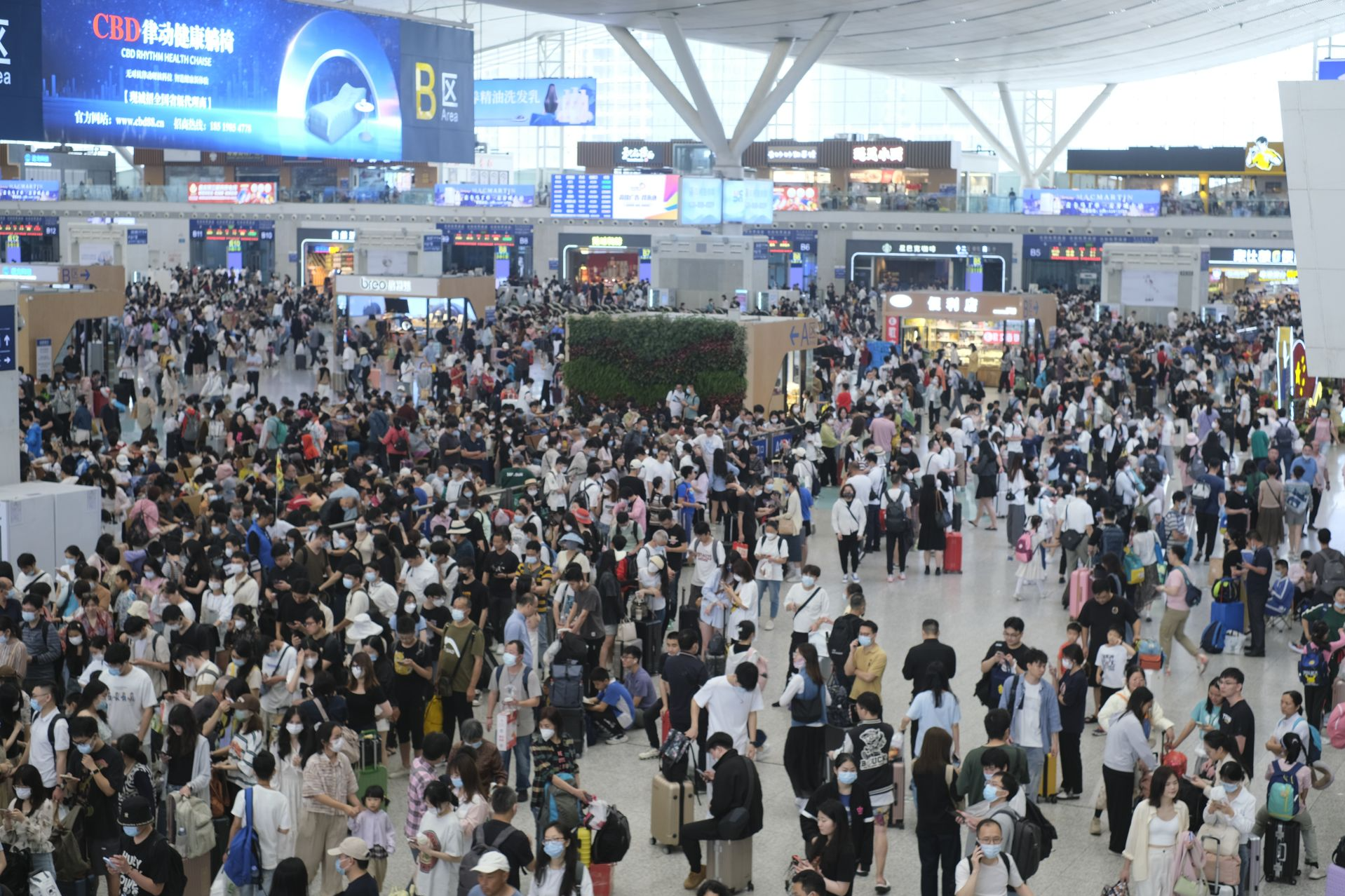 广铁迎来返程客流高峰，6月24日预计发送旅客213万人次