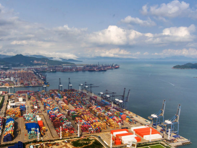今年前5个月粤港贸易实现正增长，广东对香港进出口3752.1亿元