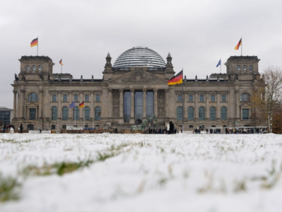 德国政府通过首个全面对华战略，强调不会追求经济脱钩
