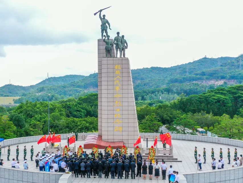 100余场活动5000多人参与，龙岗爱国主义教育实践活动受好评
