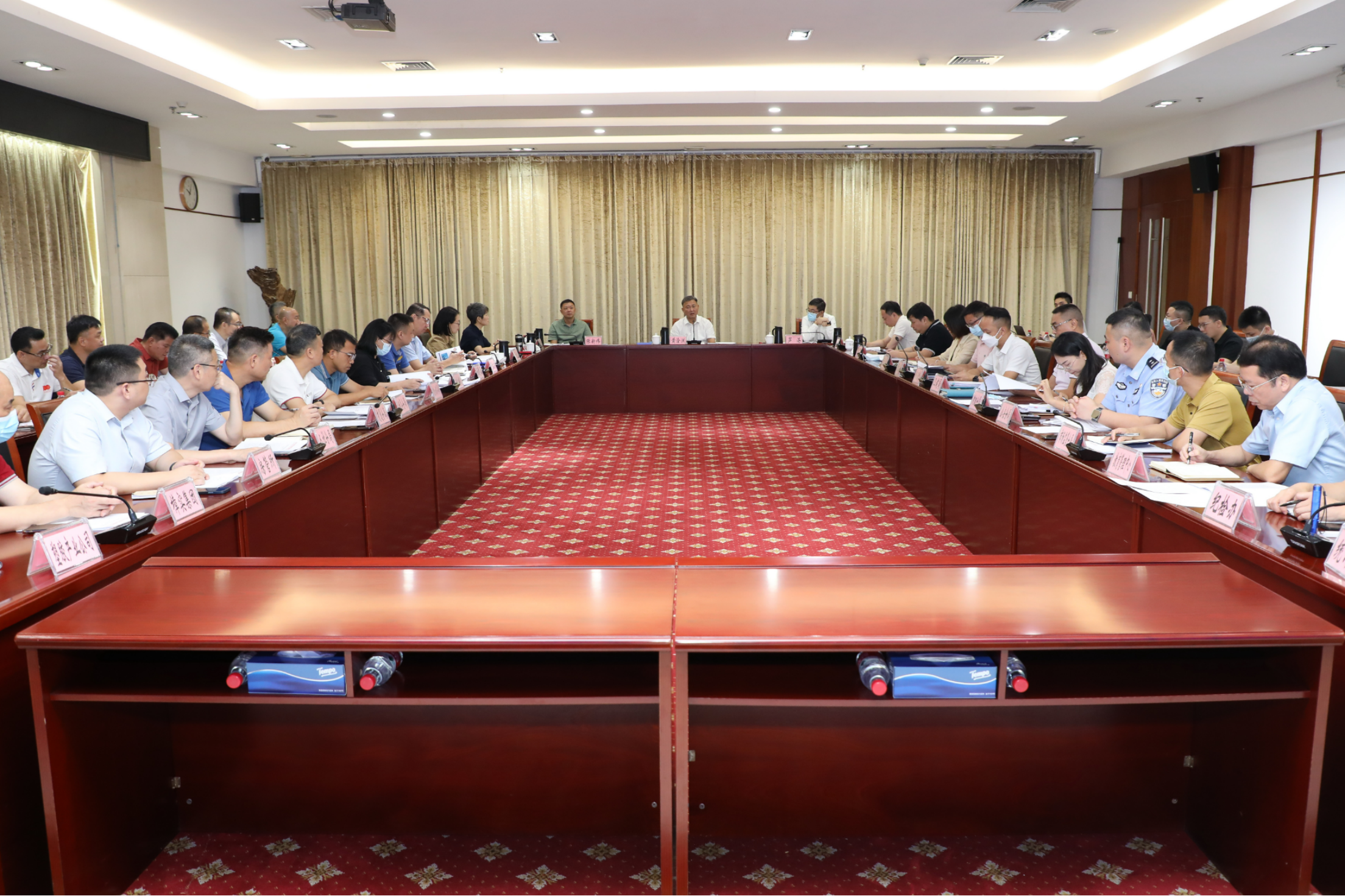 东莞樟木头镇召开2023年上半年经济形势分析会