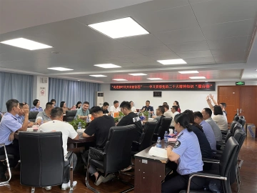 公明街道党员摆“擂台赛”比拼知识