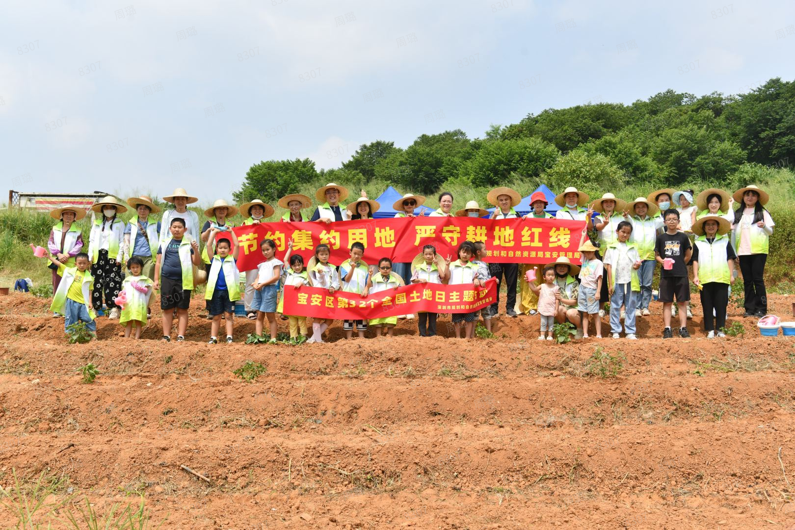 助力法治政府建设，深圳市规划和自然资源局宝安管理局切实做好普法工作