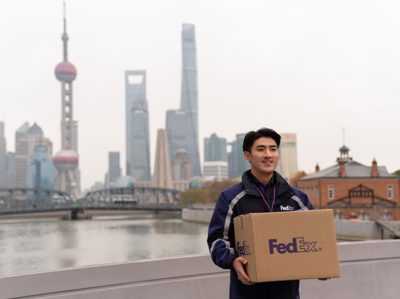 联邦快递升级中国华南地区正式报关货物出口服务 深圳至美洲地区运输时间缩短
