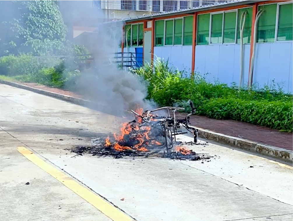 大鹏一电单车突发自燃，深圳消防提醒：夏日高温应防线路老化