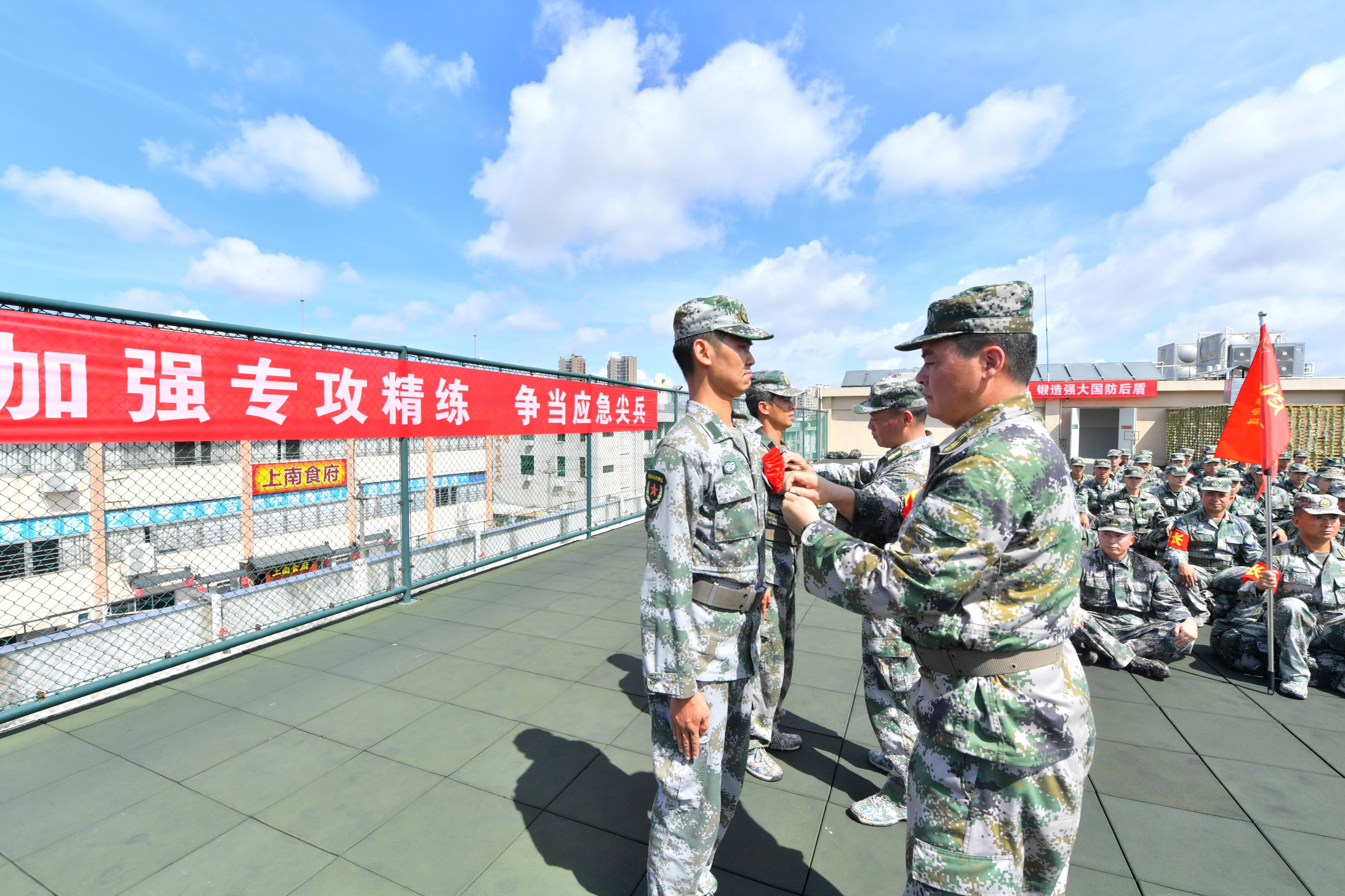 点出精气神，验出战斗力！新桥街道举行2023年基干民兵点验大会