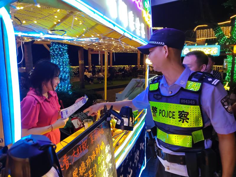 深圳公安开展夏夜治安巡查宣防第一次集中统一行动，抓获嫌疑人372人
