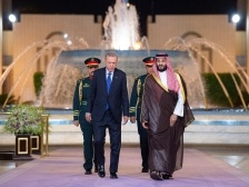 沙特与土耳其签署防务合作计划及无人机采购合同