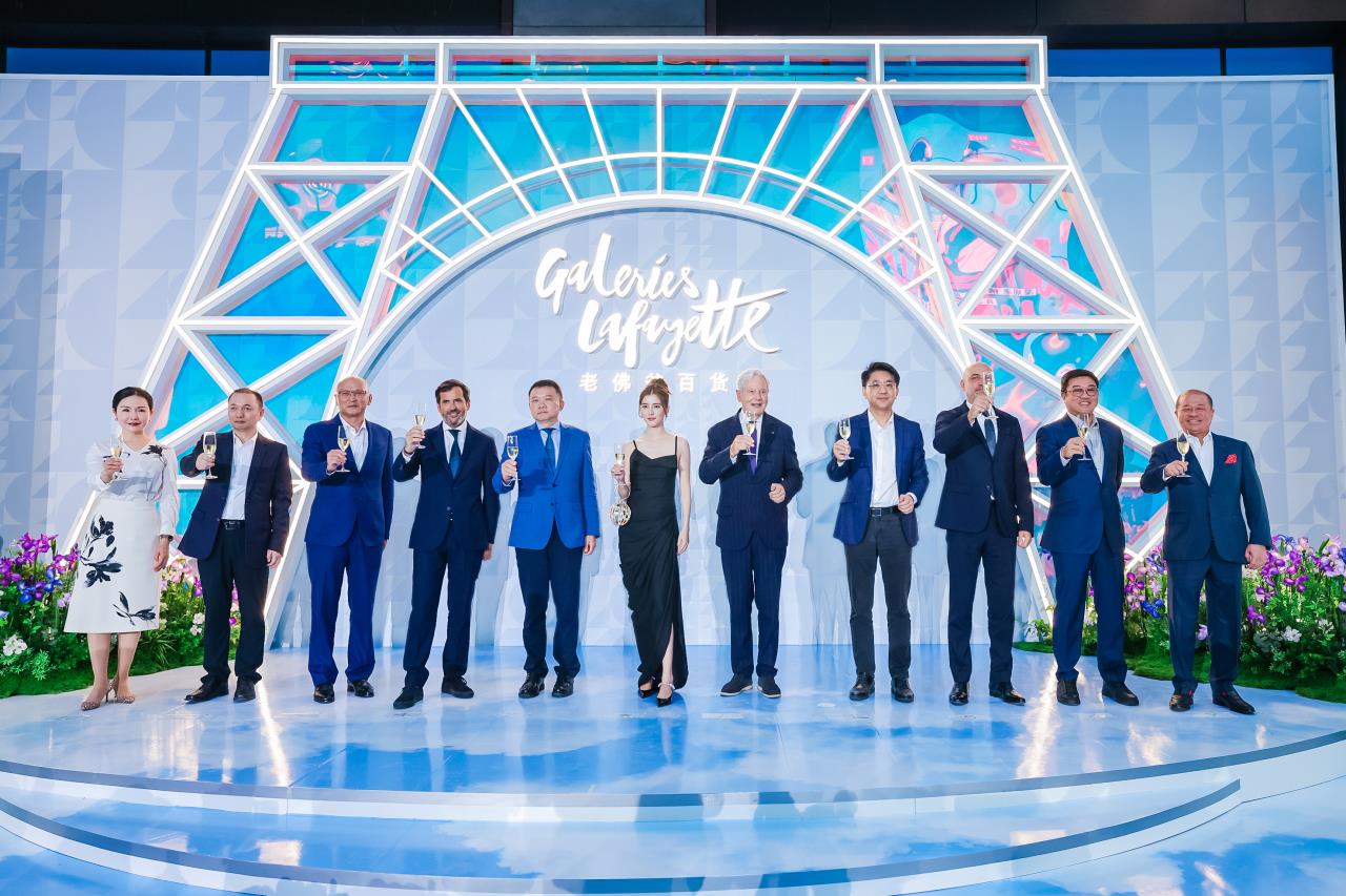 持续扩展中国市场,深圳老佛爷百货盛大开幕