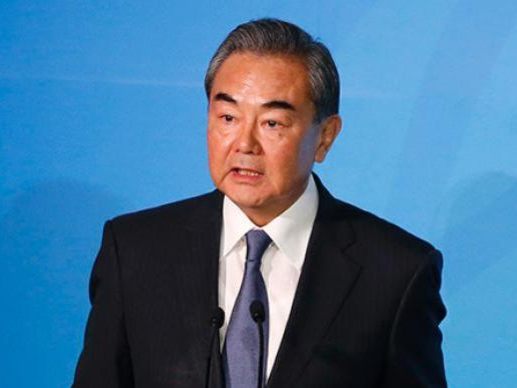 王毅出席第13届东亚峰会外长会