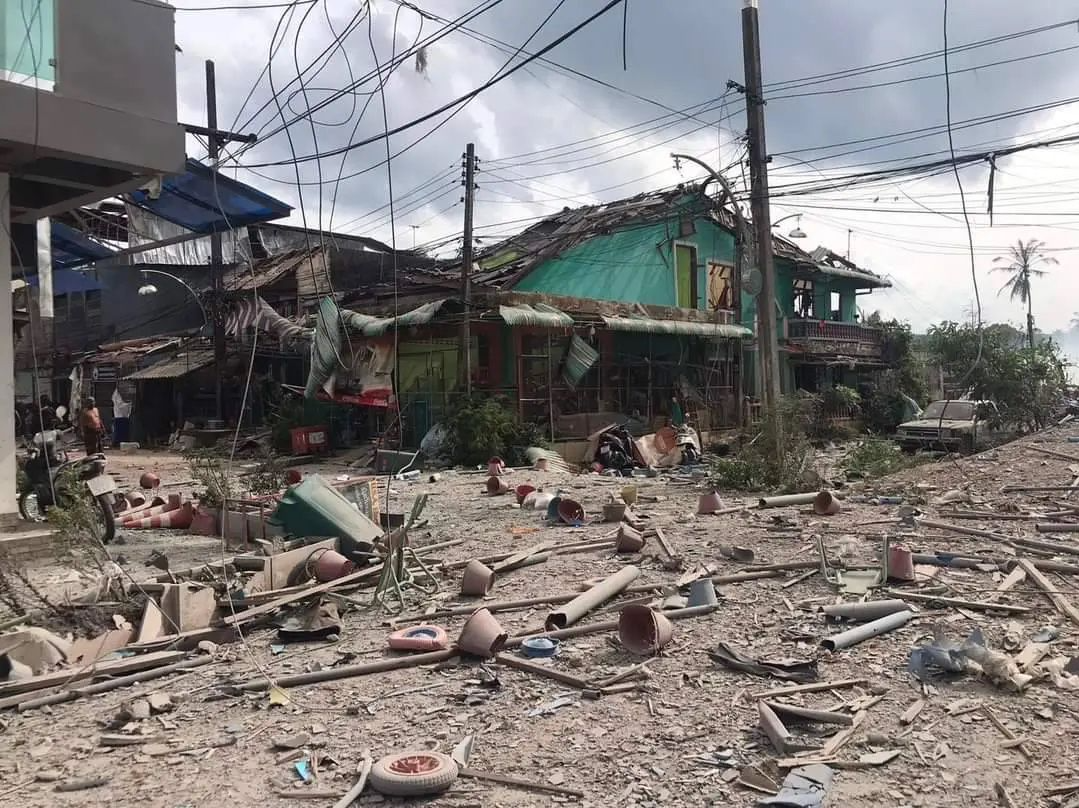 泰国南部一烟花仓库发生爆炸 已致9人死亡115人受伤