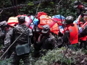 西安长安区喂子坪村山洪泥石流已致4人遇难
