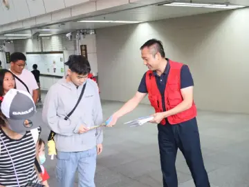 助推香港居民来深消费，各口岸派发港人游深旅游攻略