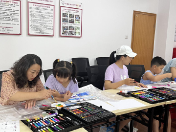 我爱我家之“保鲜大作战”，红荔社区开展亲子心理团辅绘画