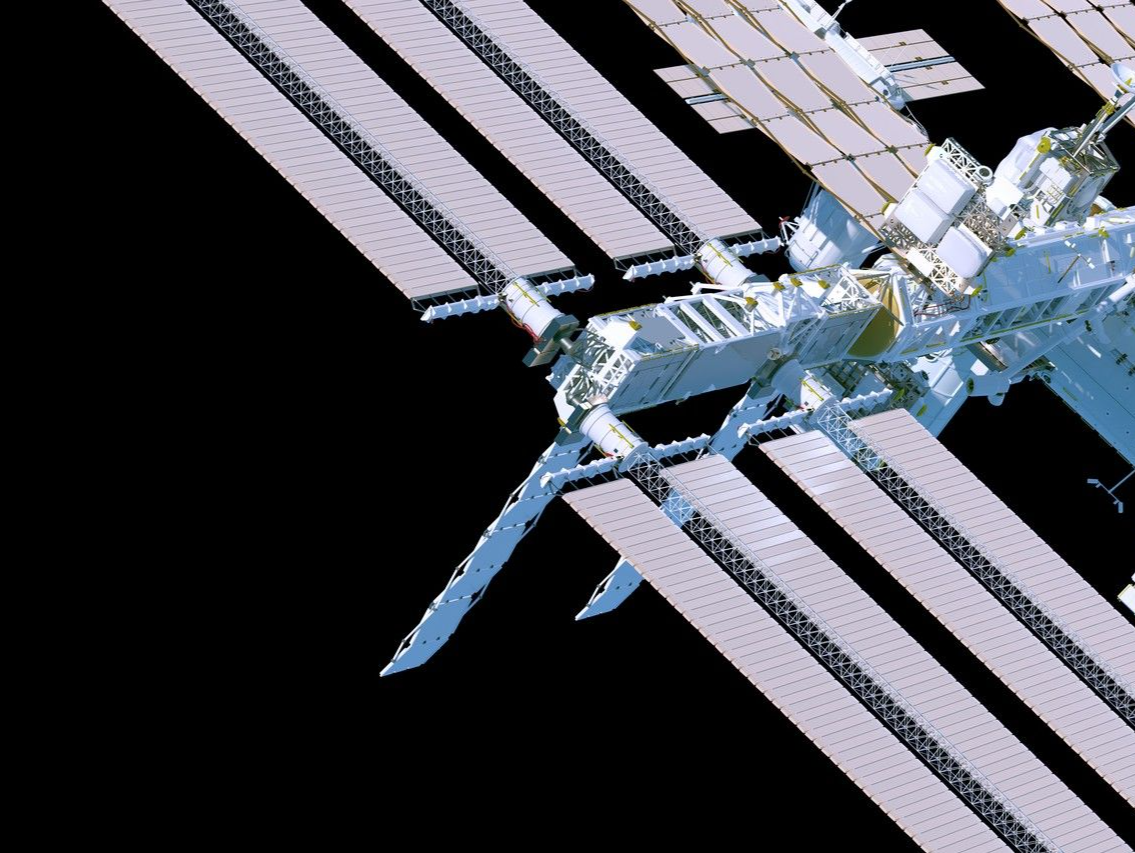 日媒：“龙”飞船成功与国际空间站对接
