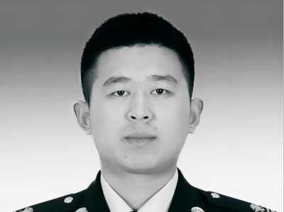 北京牺牲消防员冯振被批准为烈士，并追记个人一等功
