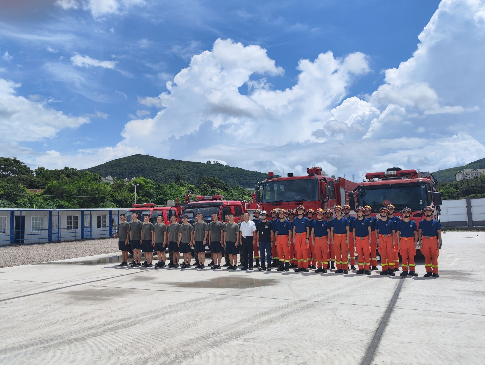 护航高质量发展！深圳南山区应急处置大队第8期培训班结课