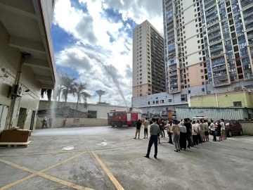 马田街道“红色小分格”网格员开展消防演习活动，助力共建安全社区