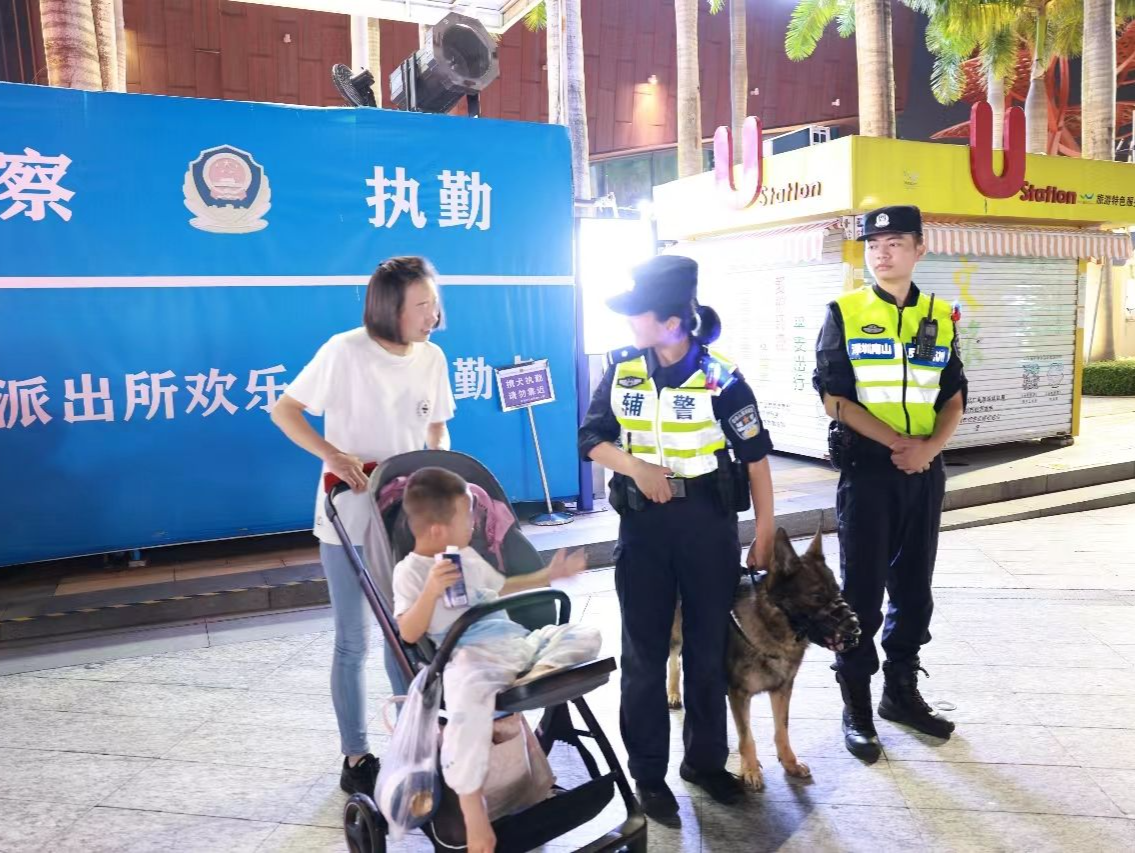 观警台 | 直击深圳公安开展夏夜治安巡查宣防第四次集中统一行动：守护“烟火气”，提振“夜经济”