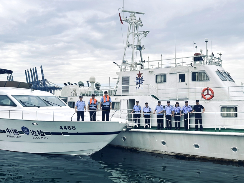 开渔在即，盐田边检站联合涉海职能部门开展联合海上巡查