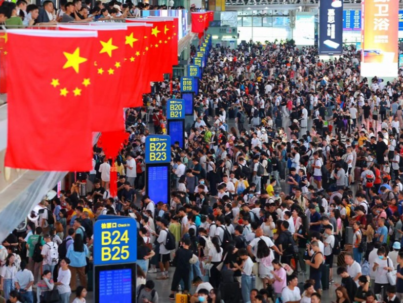 9月29日广铁发送旅客303.2万人次创历史新高