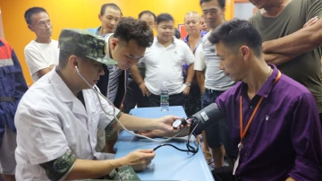 武警深圳第一支官兵坚守深汕“苏拉”防御战后勤线