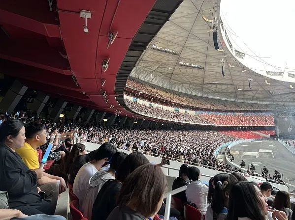 两部门：大型演出活动实行实名购票和实名入场制度