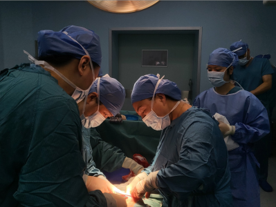 深圳首例！42岁孕妇肝移植术后生下健康宝宝