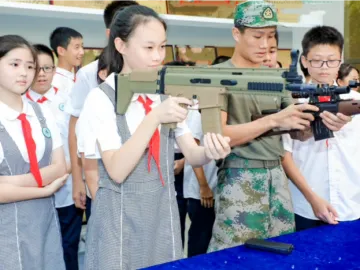 第23个全民国防教育日 深圳少年的军营初体验咋样？