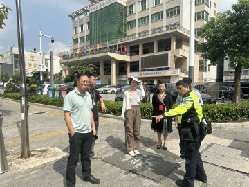 光明区公明街道现场视察会上议事解决出行难获居民点赞